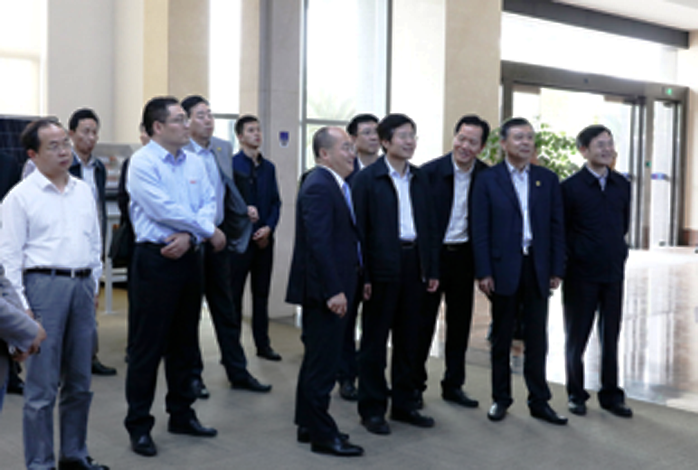 全國政協(xié)副主席、全國工商聯(lián)主席高云龍來大全集團調(diào)研